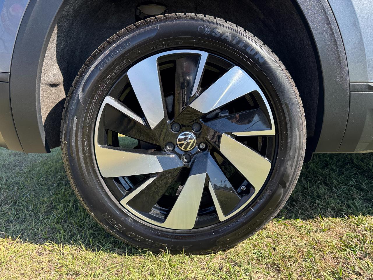 Volkswagen Atlas Cross Sport SE w/Technology 2024