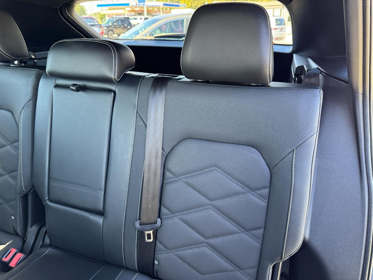 Volkswagen Atlas Cross Sport SE w/Technology 2024