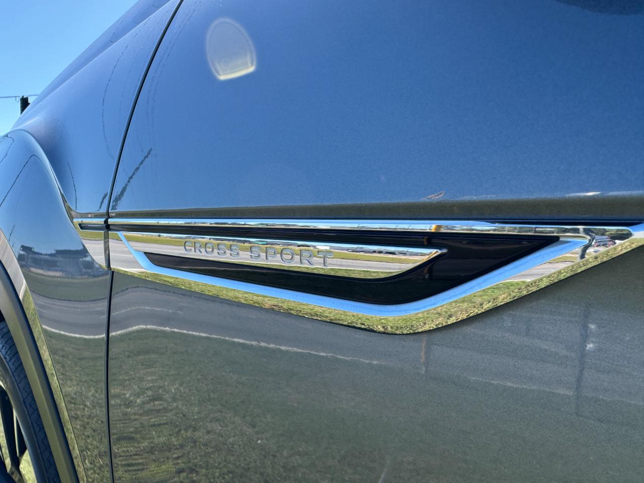 Volkswagen Atlas Cross Sport SE w/Technology 2024