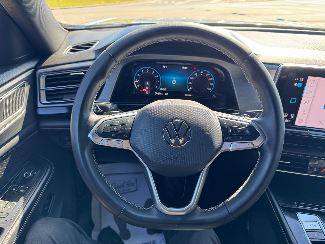 Volkswagen Atlas Cross Sport SE w/Technology 2024