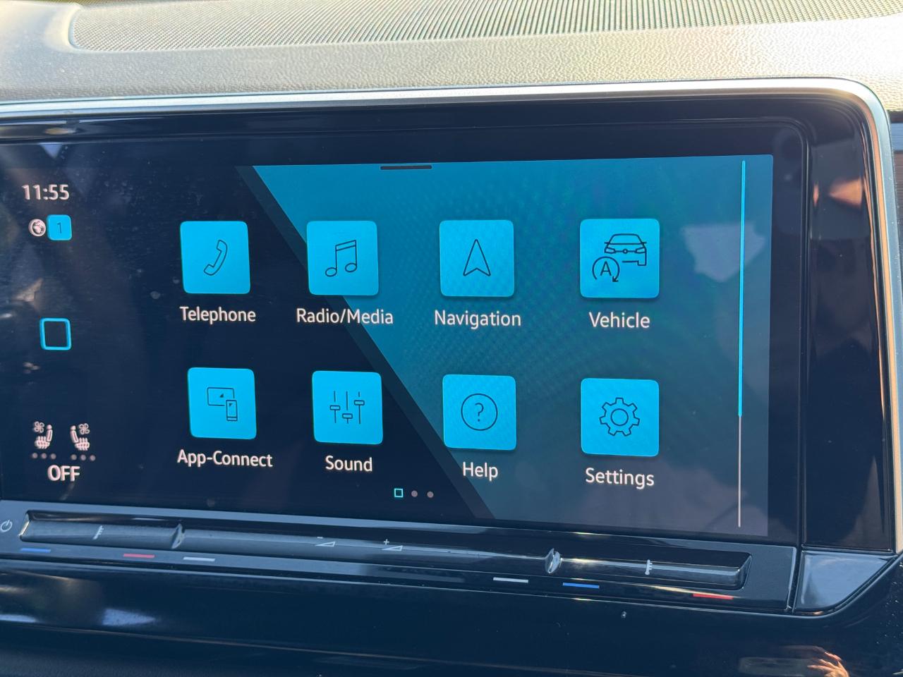 Volkswagen Atlas Cross Sport SE w/Technology 2024