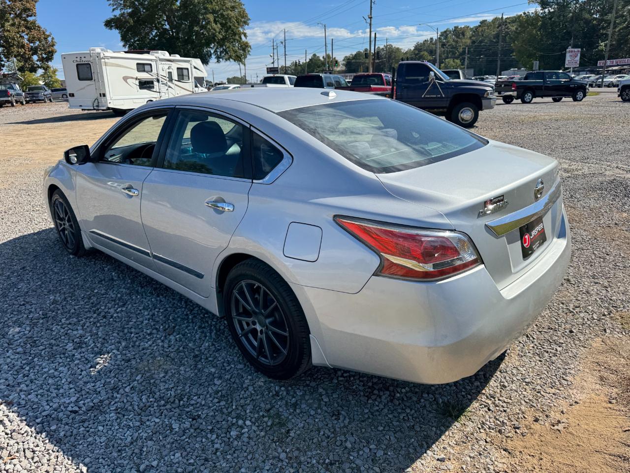 Nissan Altima 2.5 SV 2015
