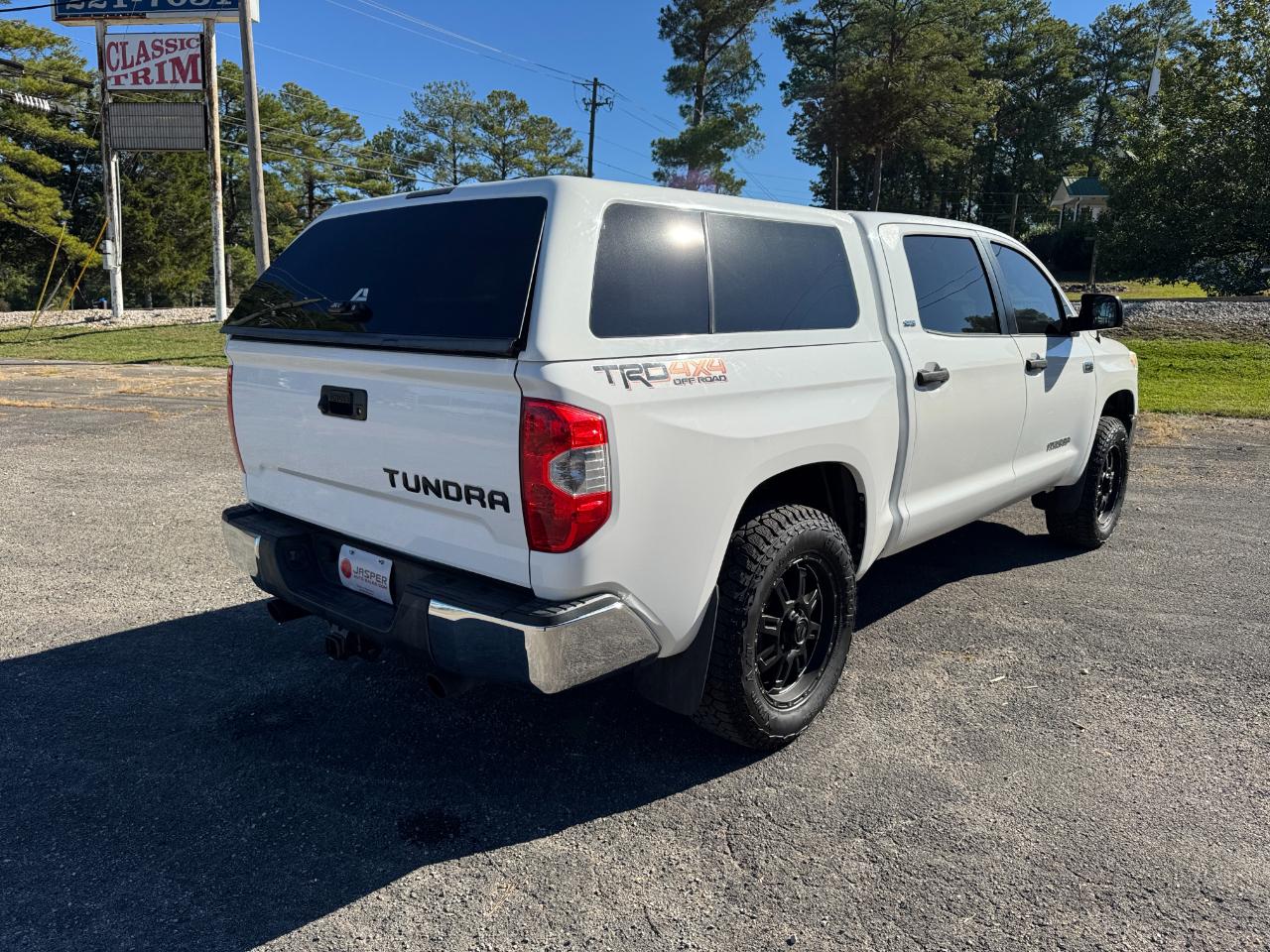 Toyota Tundra SR5 5.7L V8 CrewMax 4WD 2014