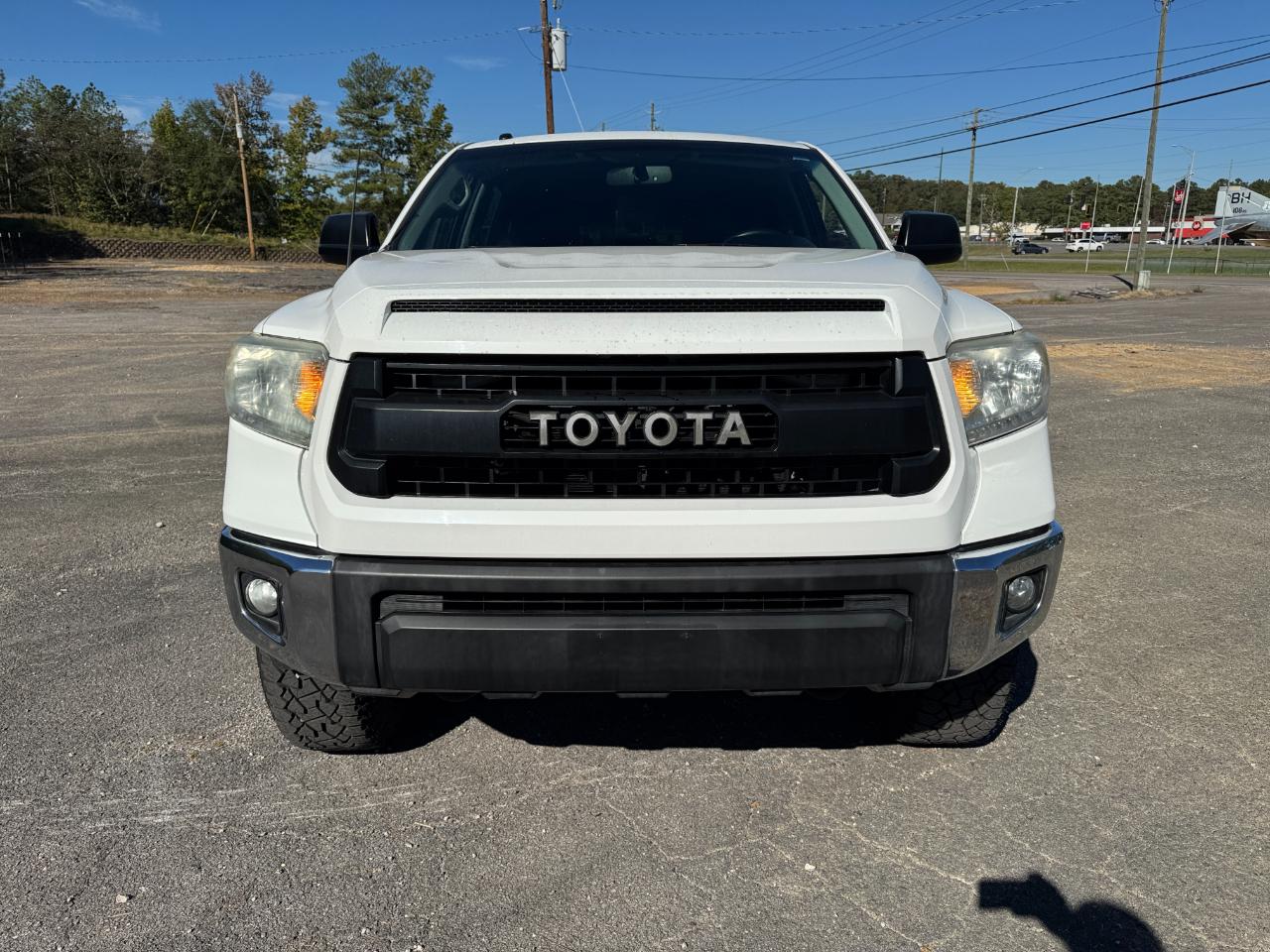 Toyota Tundra SR5 5.7L V8 CrewMax 4WD 2014