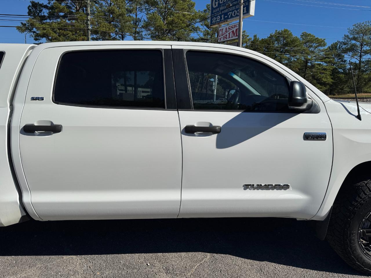 Toyota Tundra SR5 5.7L V8 CrewMax 4WD 2014