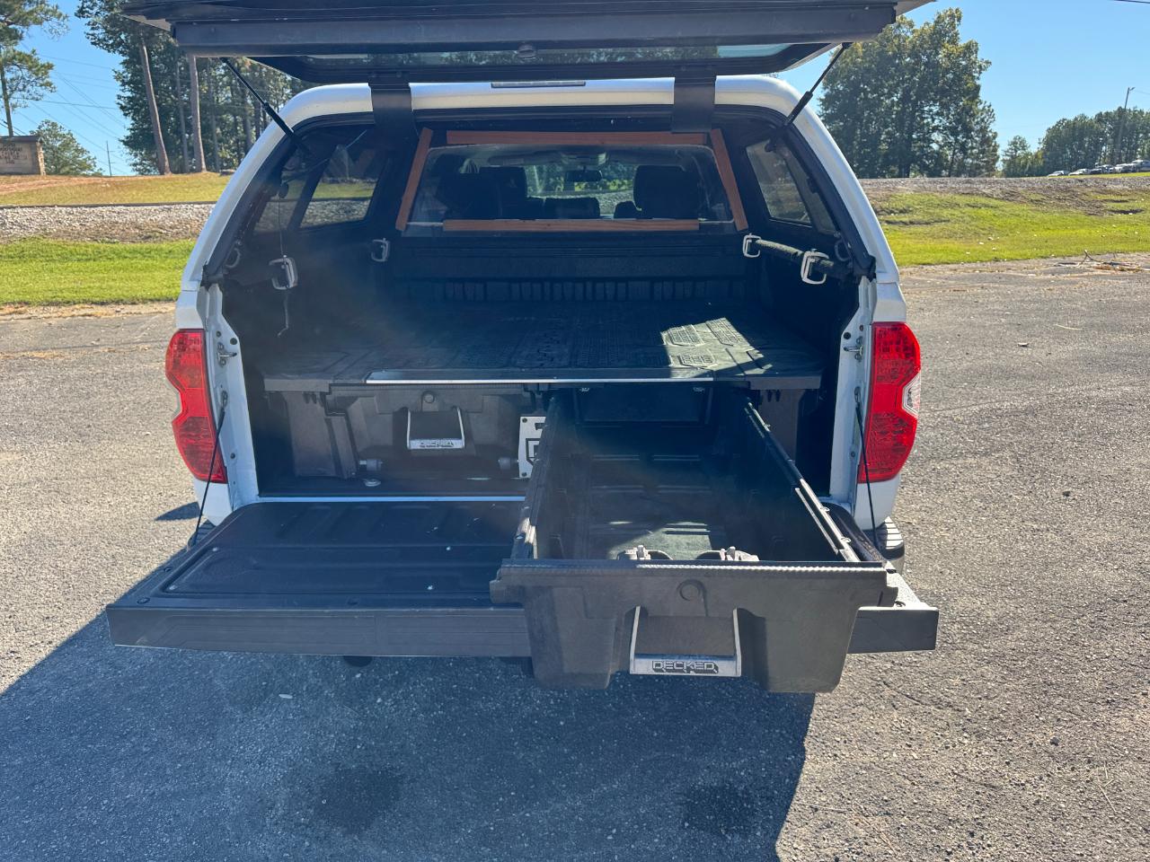 Toyota Tundra SR5 5.7L V8 CrewMax 4WD 2014