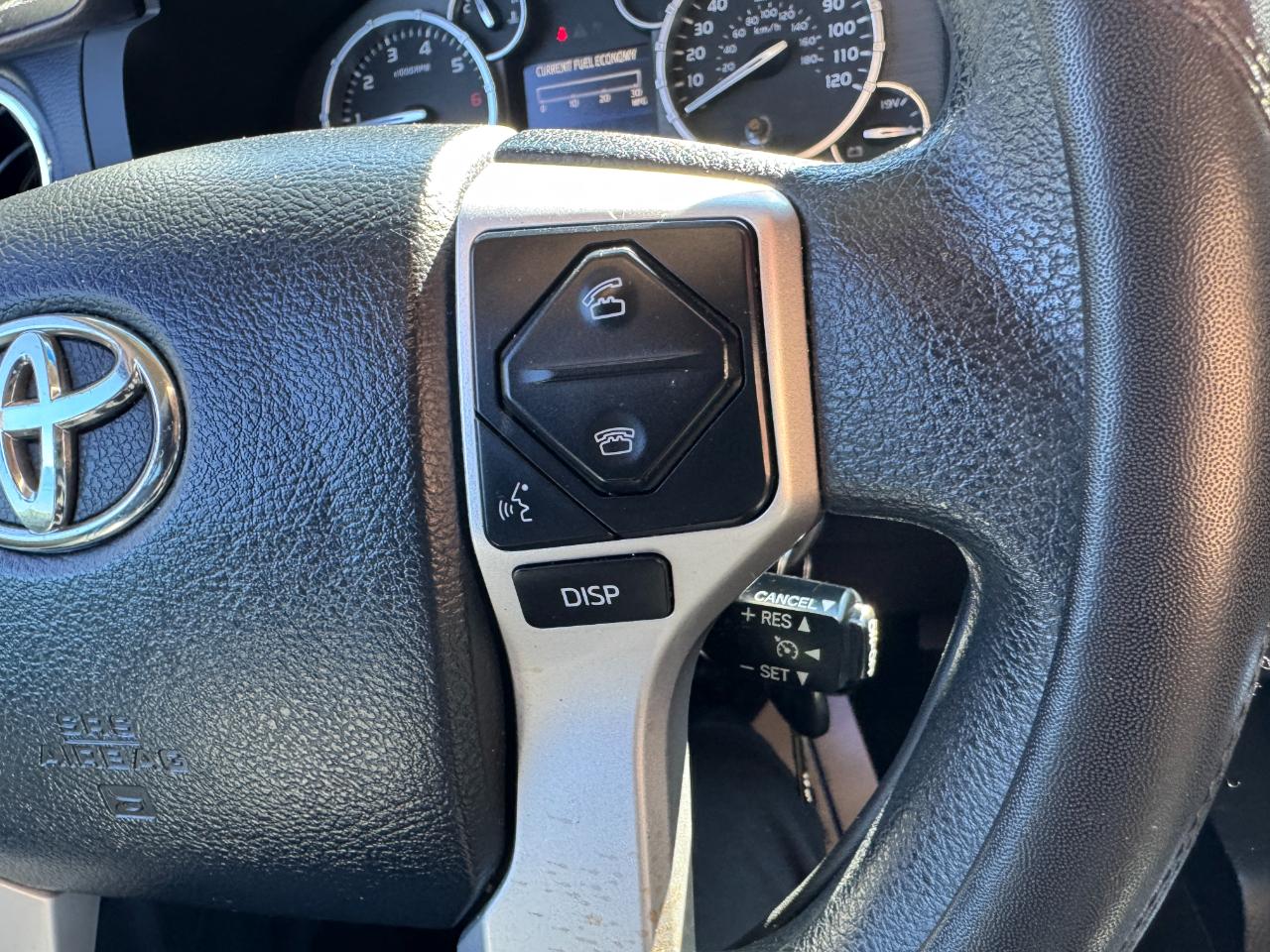 Toyota Tundra SR5 5.7L V8 CrewMax 4WD 2014