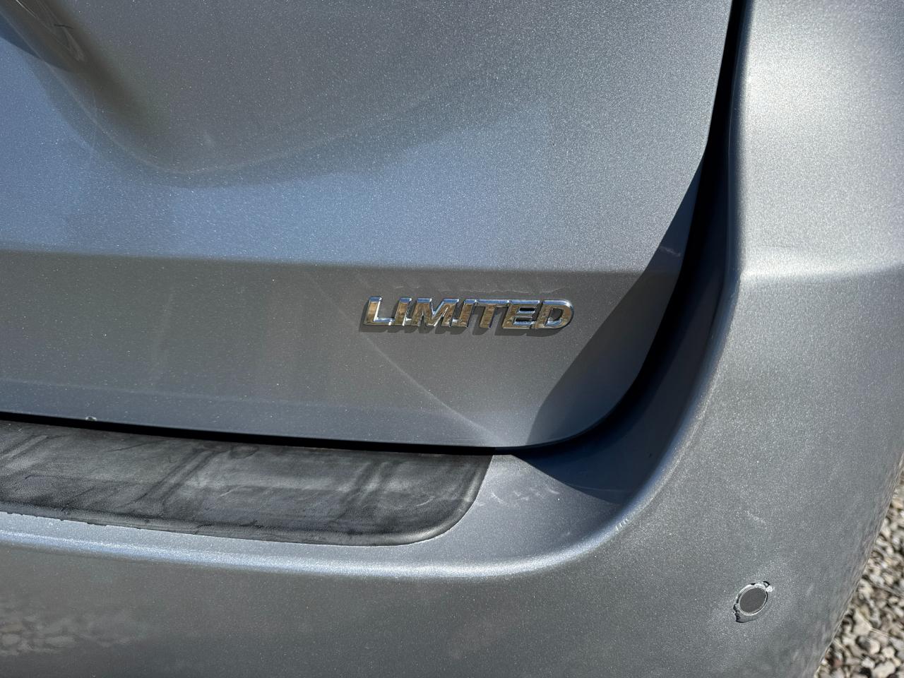 Toyota Sienna Limited FWD 7-Passsenger V6 2012