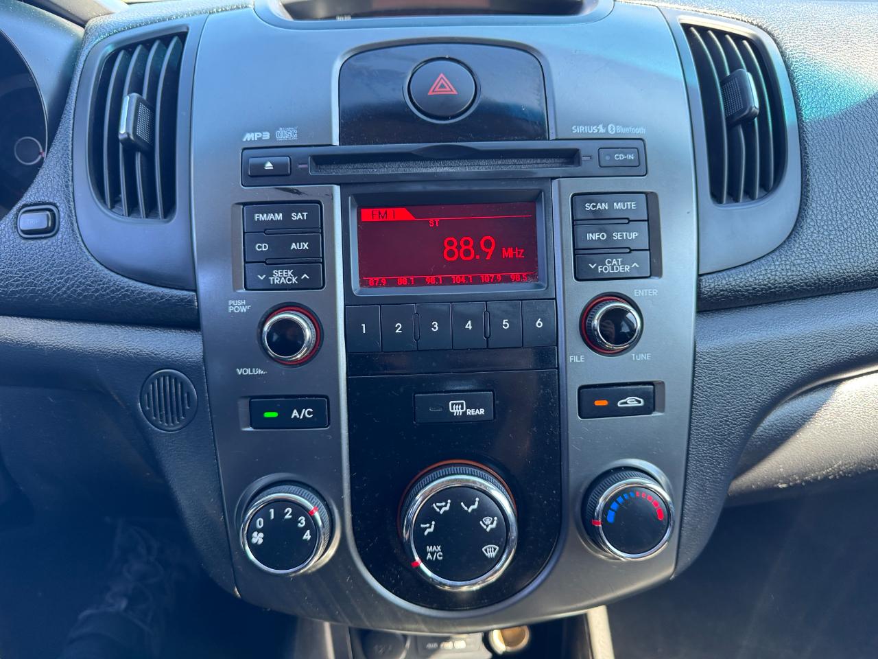 Kia Forte 5-Door EX 2013