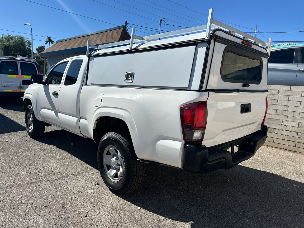 Toyota Tacoma SR5 Access Cab I4 6AT 2WD 2020 Toyota Tacoma SR5 Access Cab I4 6AT 2WD 2020