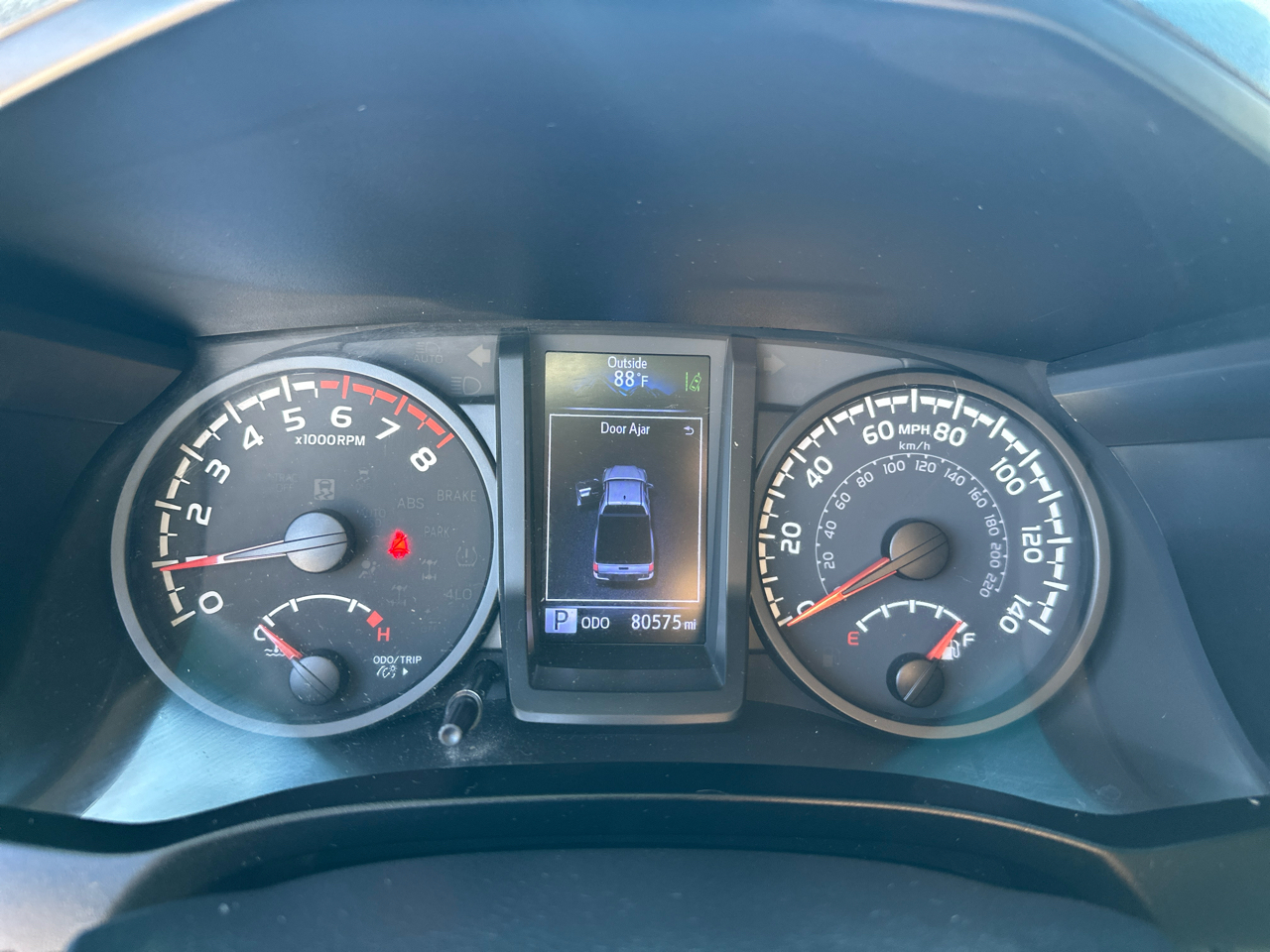 Toyota Tacoma SR5 Access Cab I4 6AT 2WD 2020 Toyota Tacoma SR5 Access Cab I4 6AT 2WD 2020