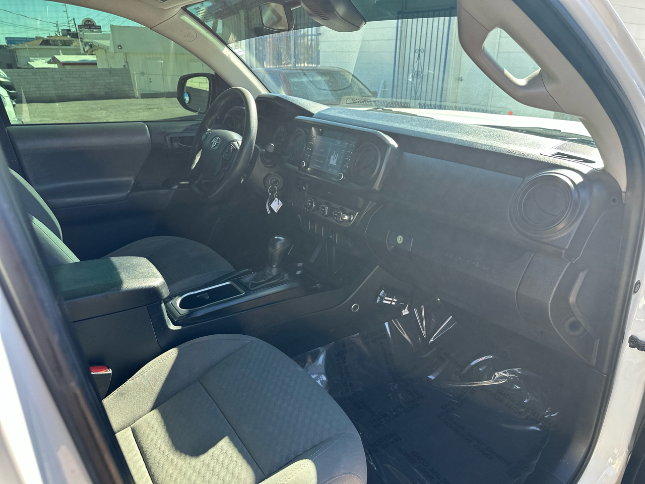 Toyota Tacoma SR5 Access Cab I4 6AT 2WD 2020 Toyota Tacoma SR5 Access Cab I4 6AT 2WD 2020