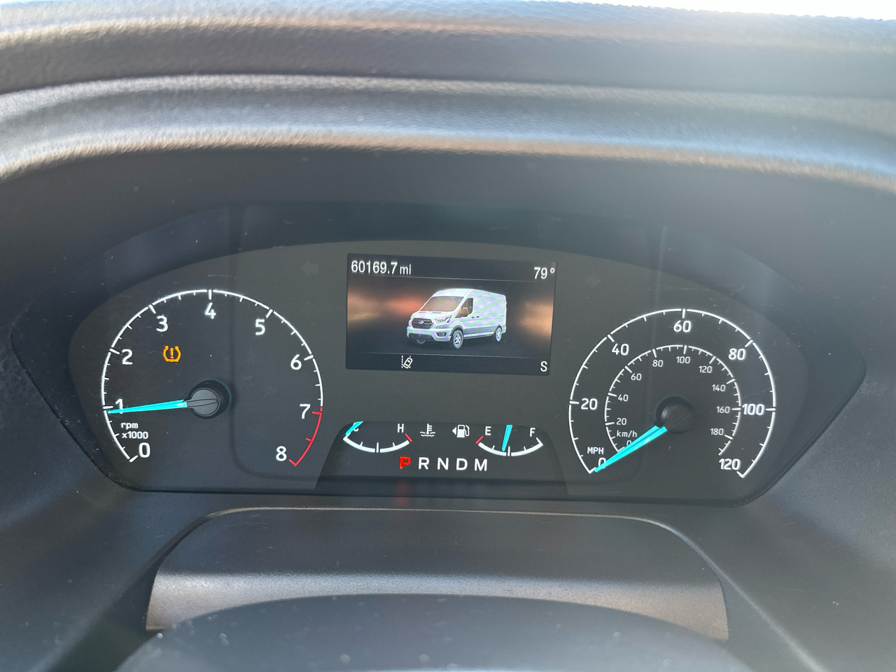 Ford Transit 250 Van Low Roof w/Sliding Pass. 130-in. WB 2020