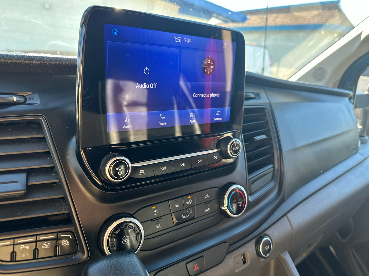 Ford Transit 250 Van Low Roof w/Sliding Pass. 130-in. WB 2020