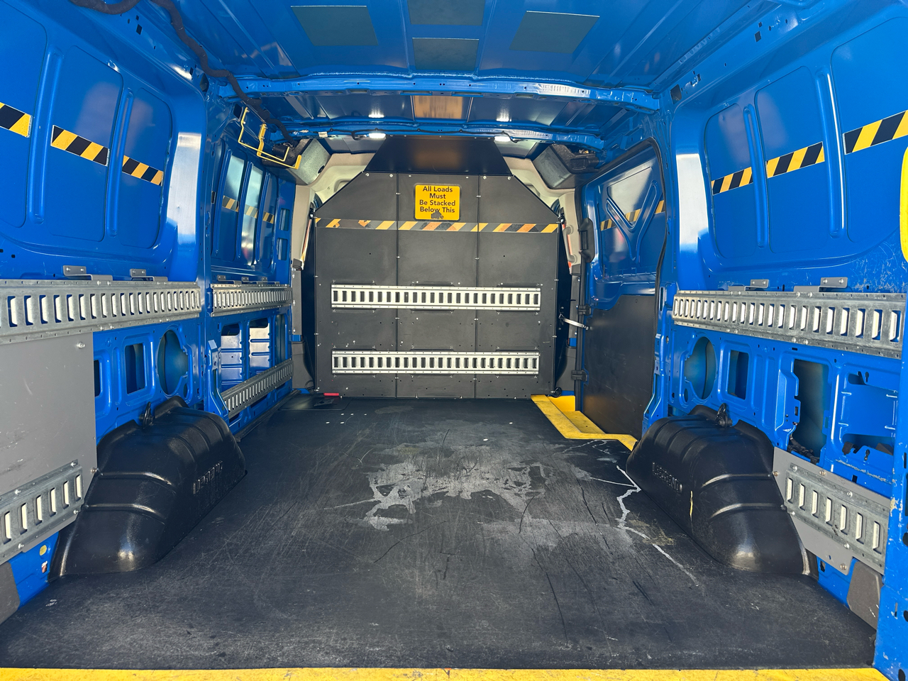 Ford Transit 250 Van Low Roof w/Sliding Pass. 130-in. WB 2020