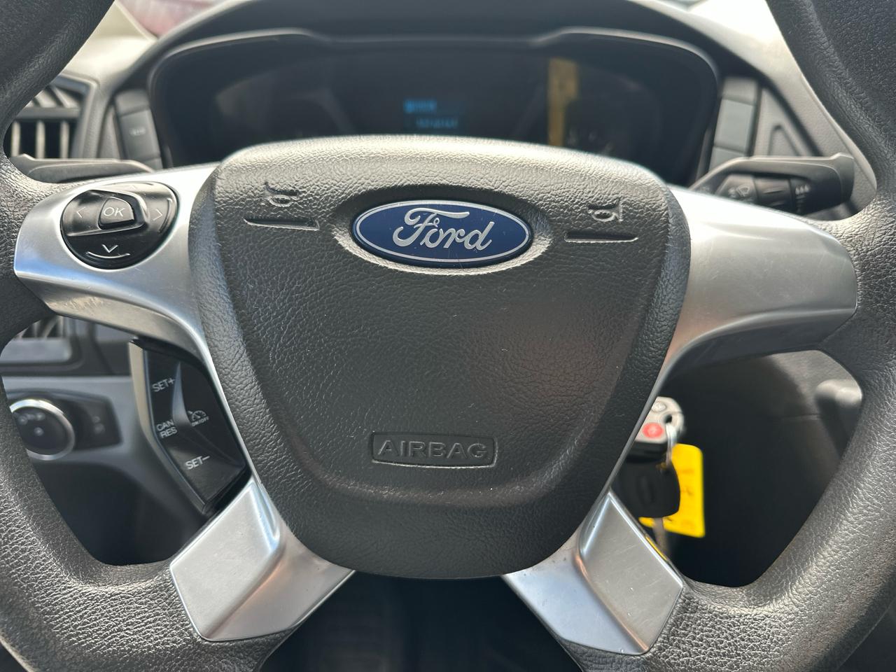 Ford Transit 250 Van Low Roof w/Sliding Pass. 130-in. WB 2019