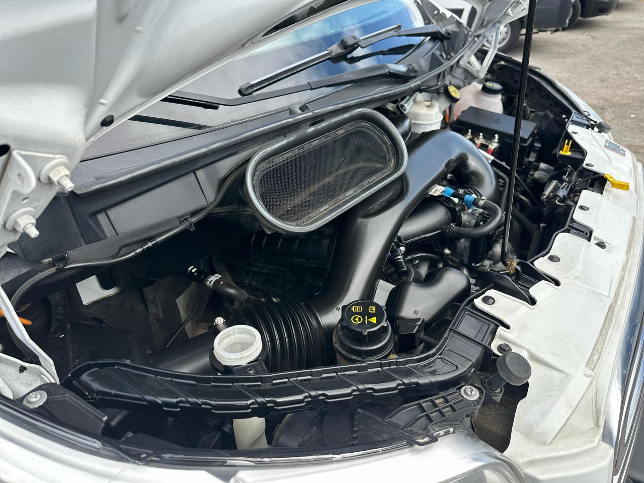 Ford Transit 250 Van Low Roof w/Sliding Pass. 130-in. WB 2019