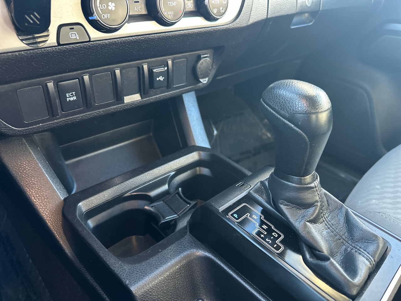 Toyota Tacoma SR5 Access Cab I4 6AT 2WD 2022