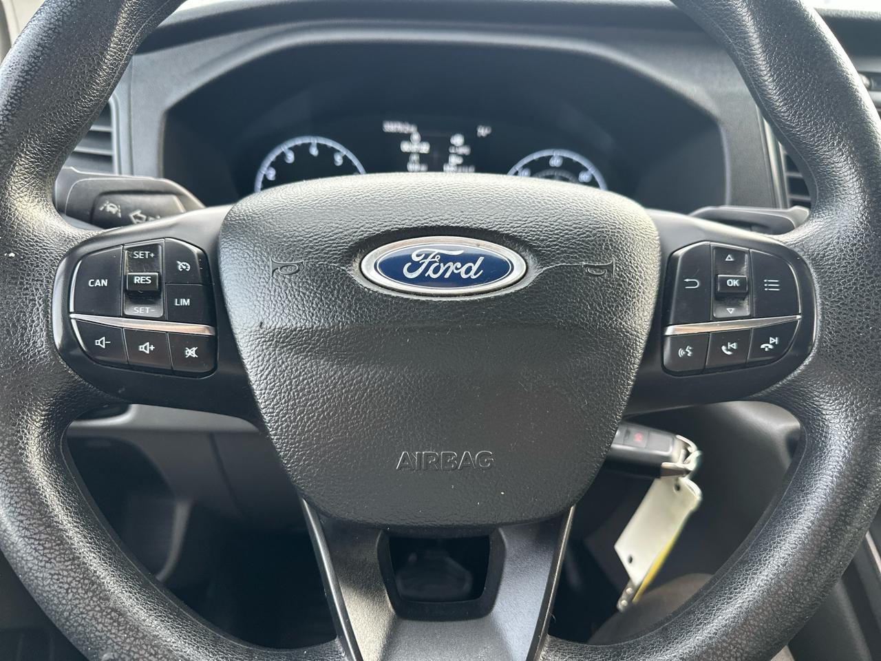 Ford Transit 250 Van Med. Roof w/Sliding Pass. 130-in. WB 2020