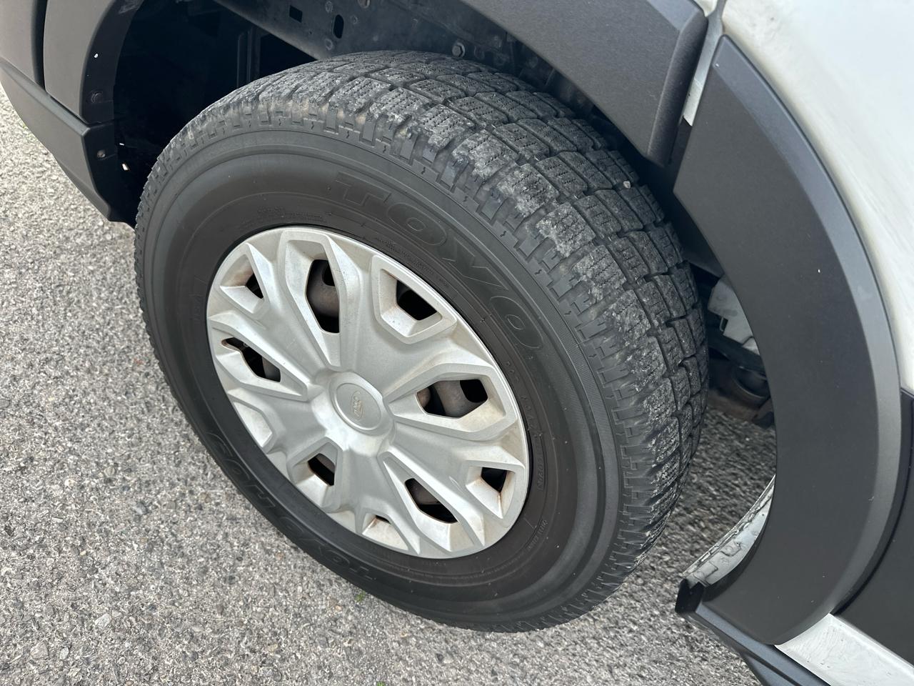 Ford Transit 250 Van Med. Roof w/Sliding Pass. 130-in. WB 2020