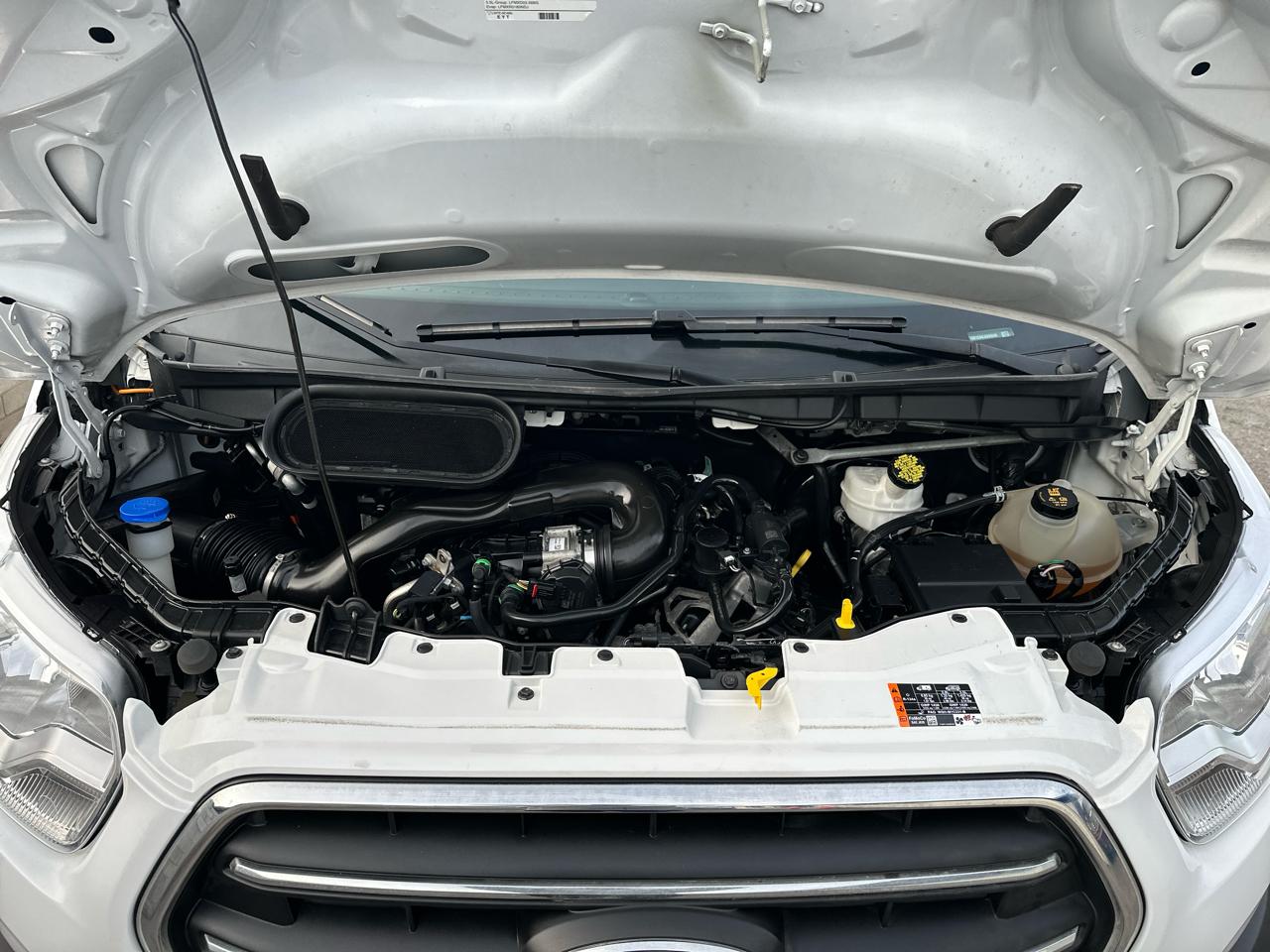 Ford Transit 250 Van Med. Roof w/Sliding Pass. 130-in. WB 2020