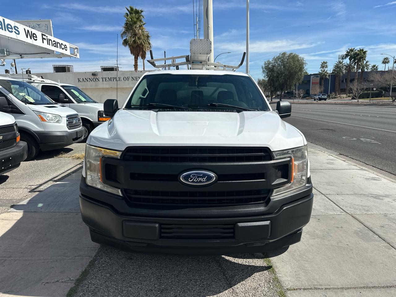 Ford F-150 2WD Reg Cab 122.5" XL 2018