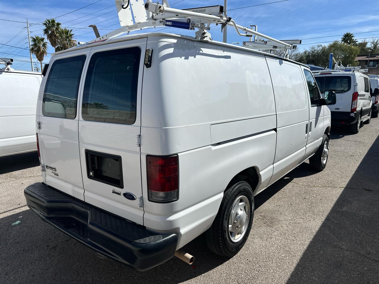 Ford Econoline E-150 2013