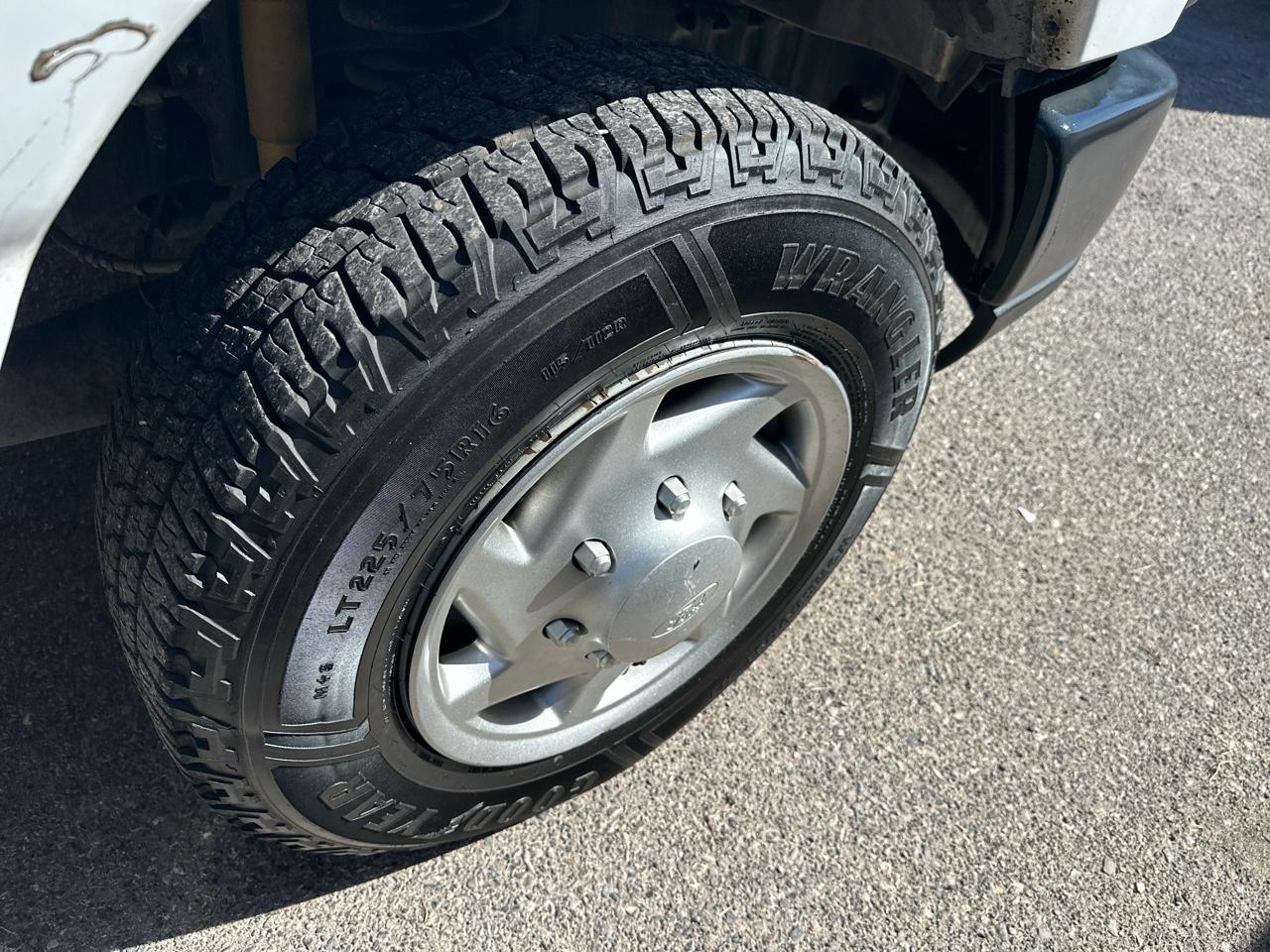 Ford Econoline E-150 2013