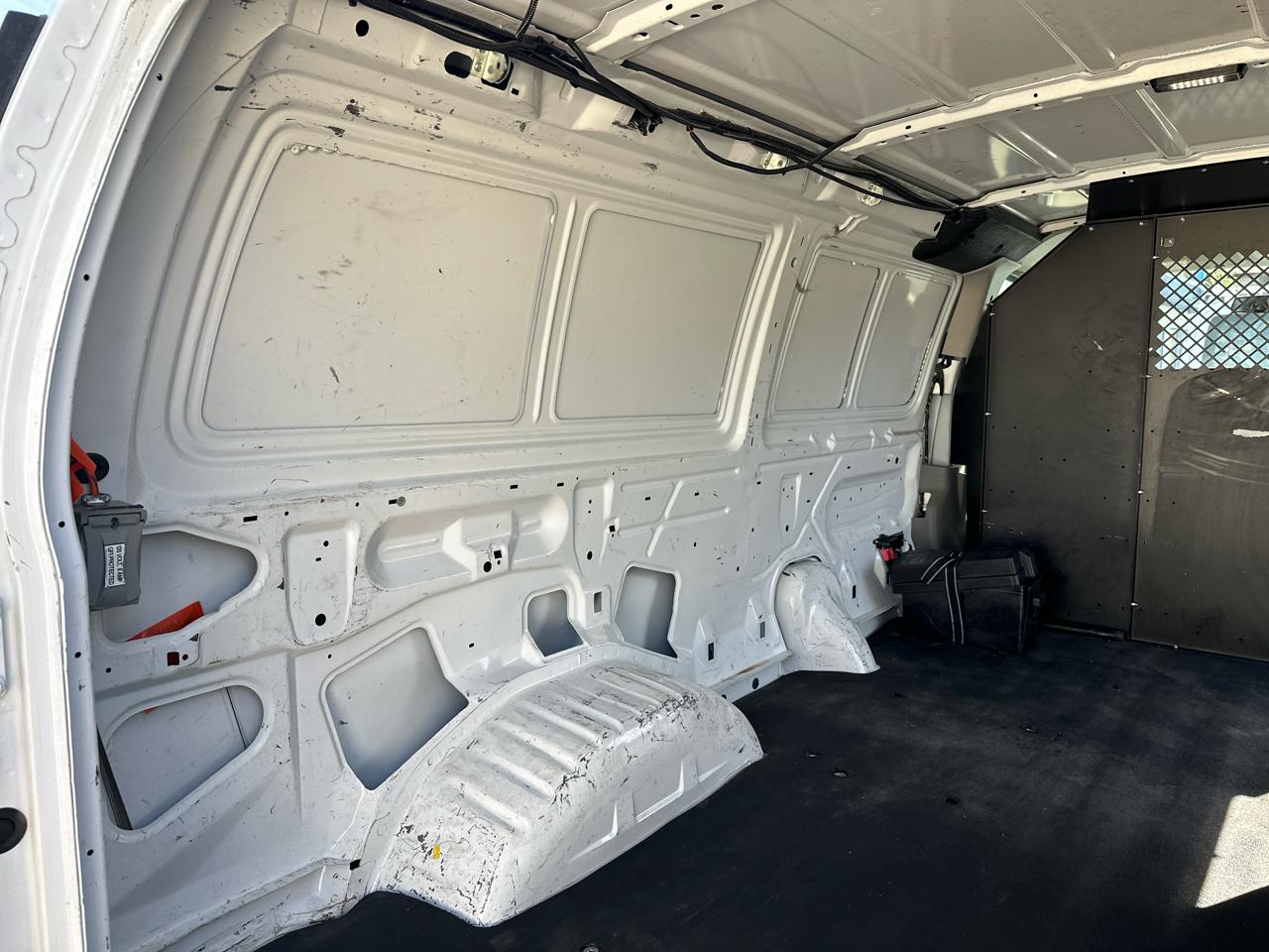 Ford Econoline E-150 2013