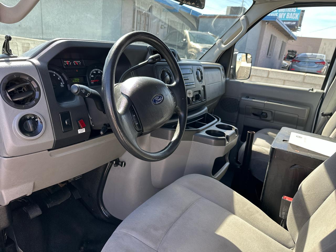 Ford Econoline E-150 2013