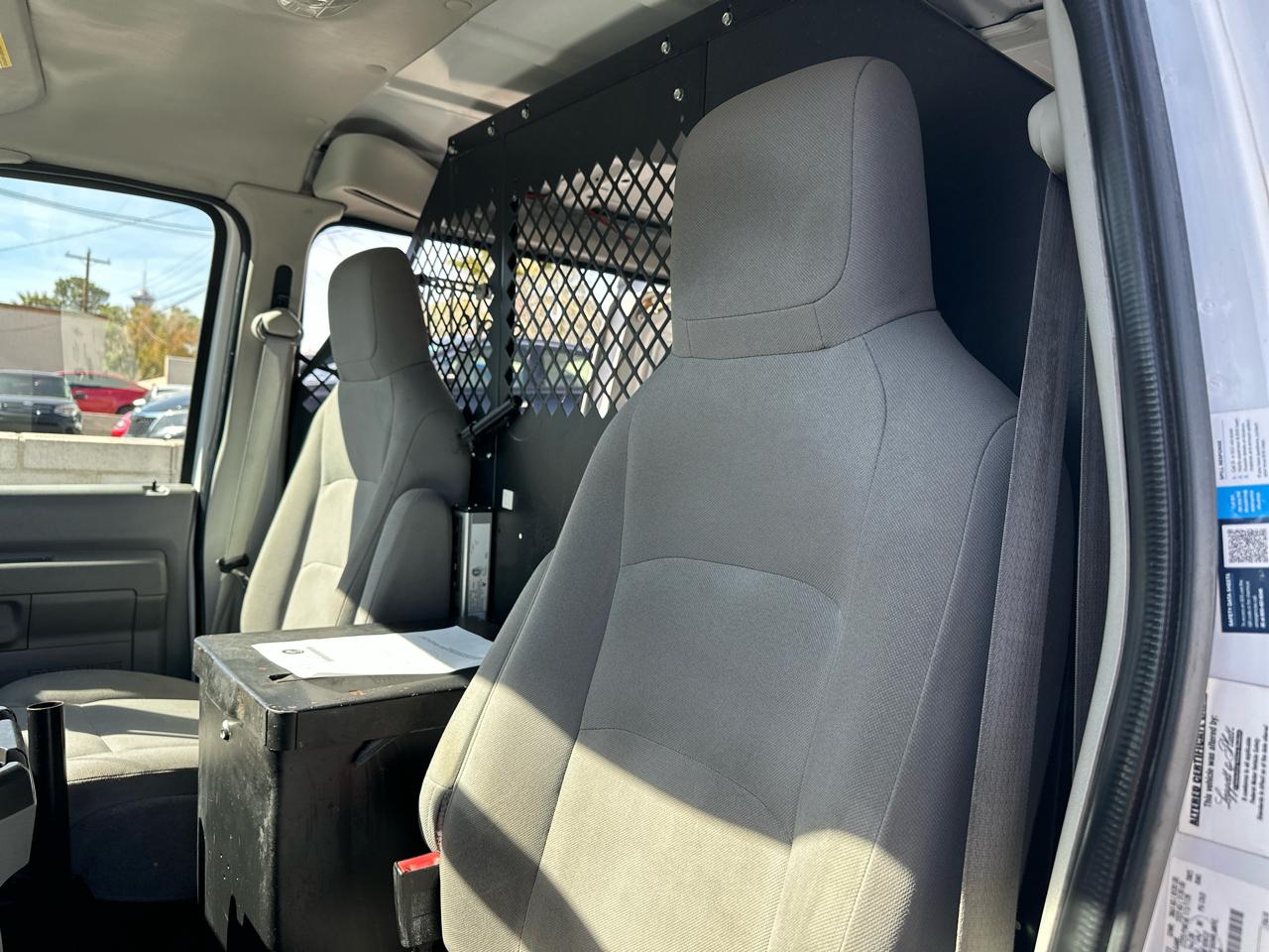 Ford Econoline E-150 2013