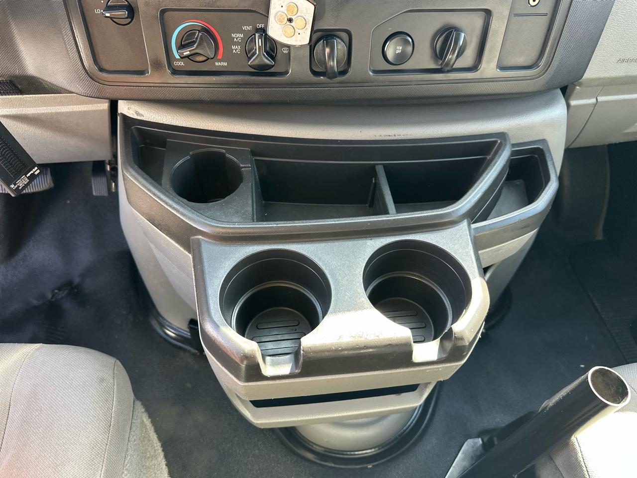 Ford Econoline E-150 2013