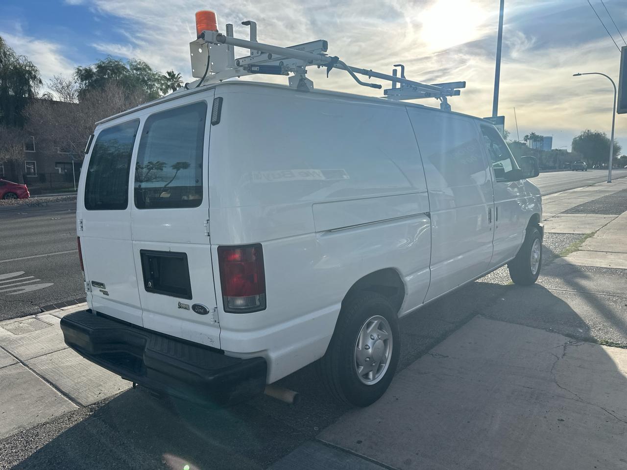 Ford Econoline E-150 2013