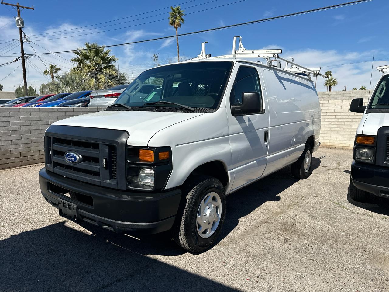 Ford Econoline E-150 2014