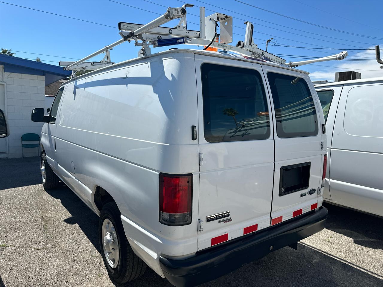 Ford Econoline E-150 2014