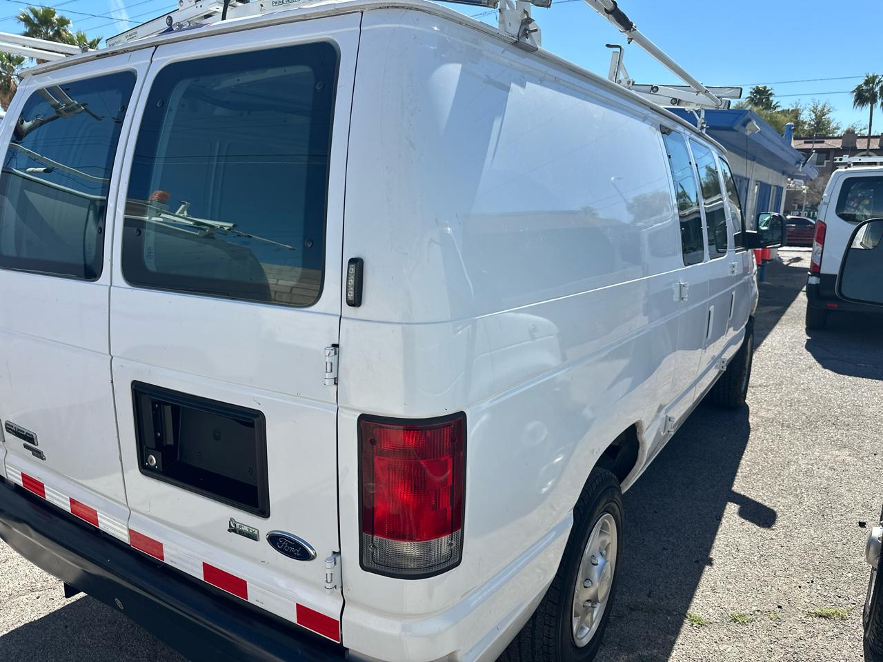 Ford Econoline E-150 2014