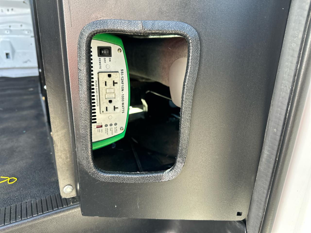 Ford Econoline E-150 2014