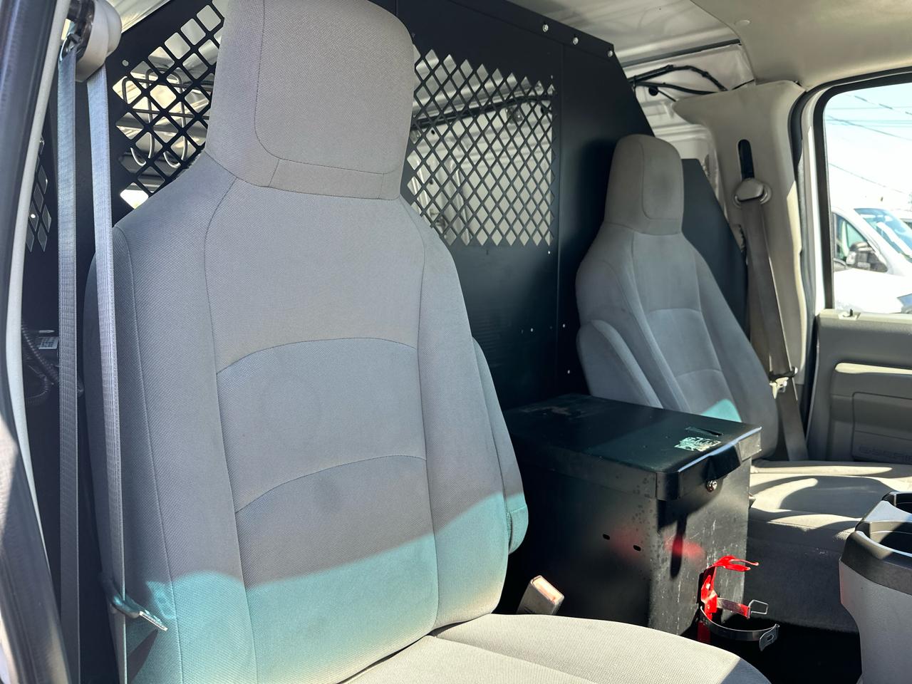 Ford Econoline E-150 2014