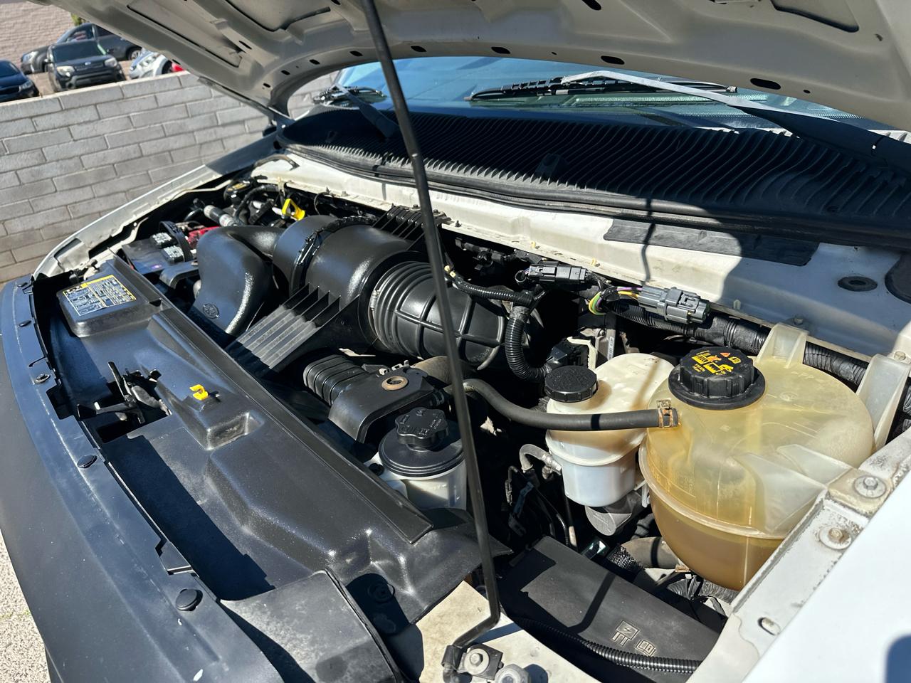 Ford Econoline E-150 2014