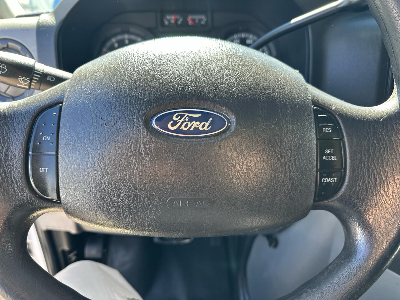 Ford Econoline E-150 2013