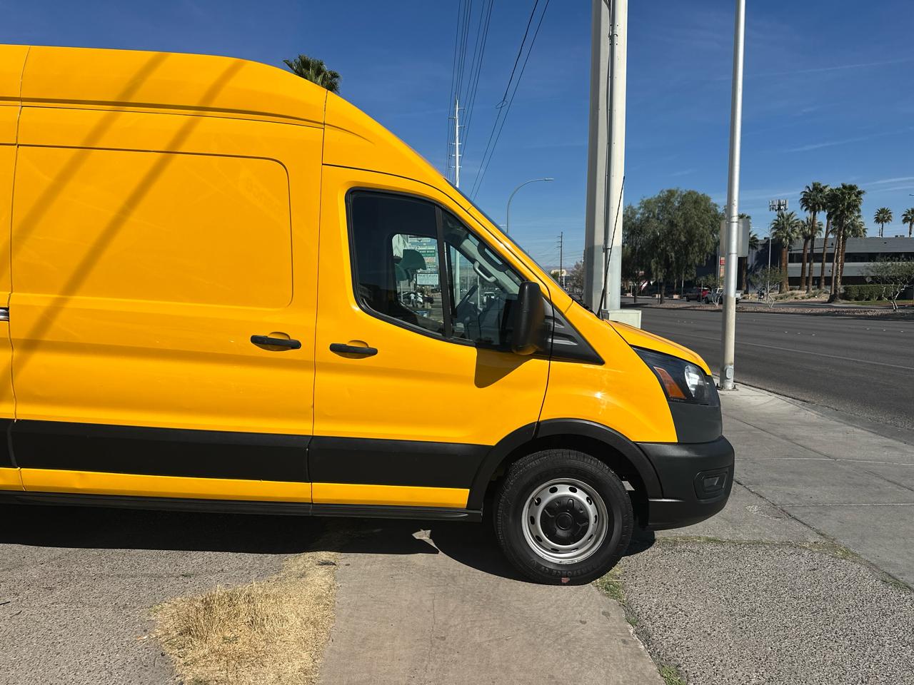 Ford Transit 250 Van High Roof w/Sliding Pass. 148-in. WB 2021