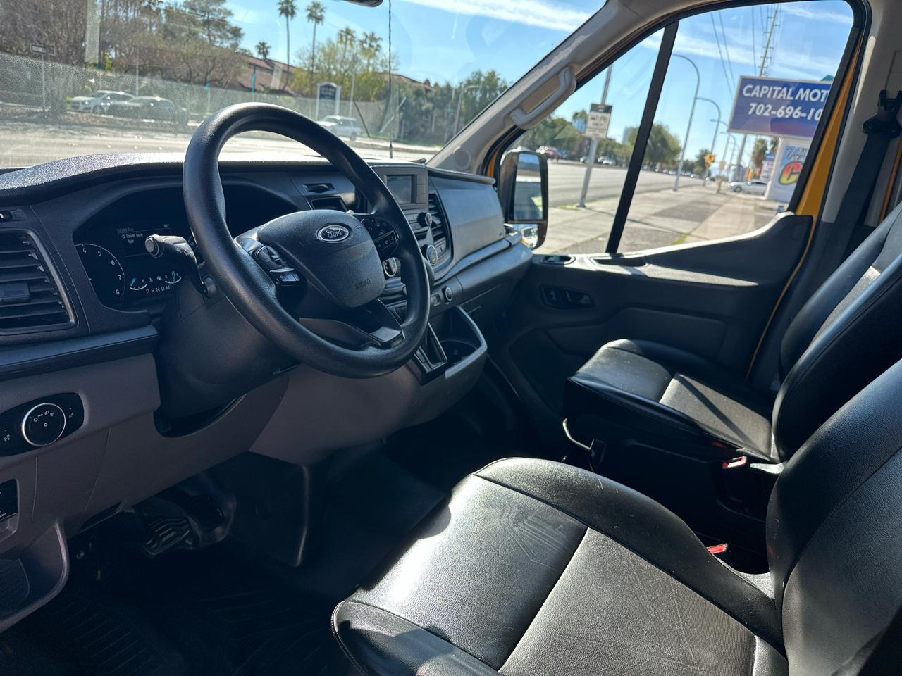 Ford Transit 250 Van High Roof w/Sliding Pass. 148-in. WB 2021