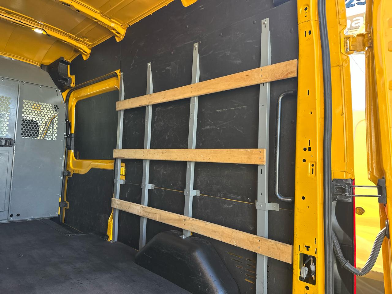 Ford Transit 250 Van High Roof w/Sliding Pass. 148-in. WB 2021