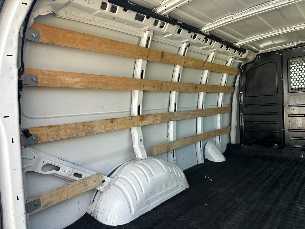 Chevrolet Express 2500 Cargo 2020