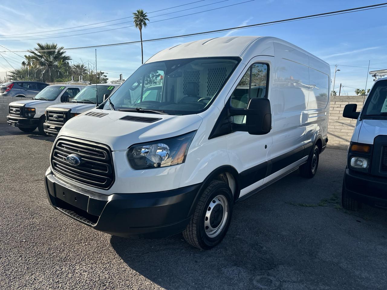 Ford Transit 350 Van Med. Roof w/Sliding Pass. 148-in. WB 2019