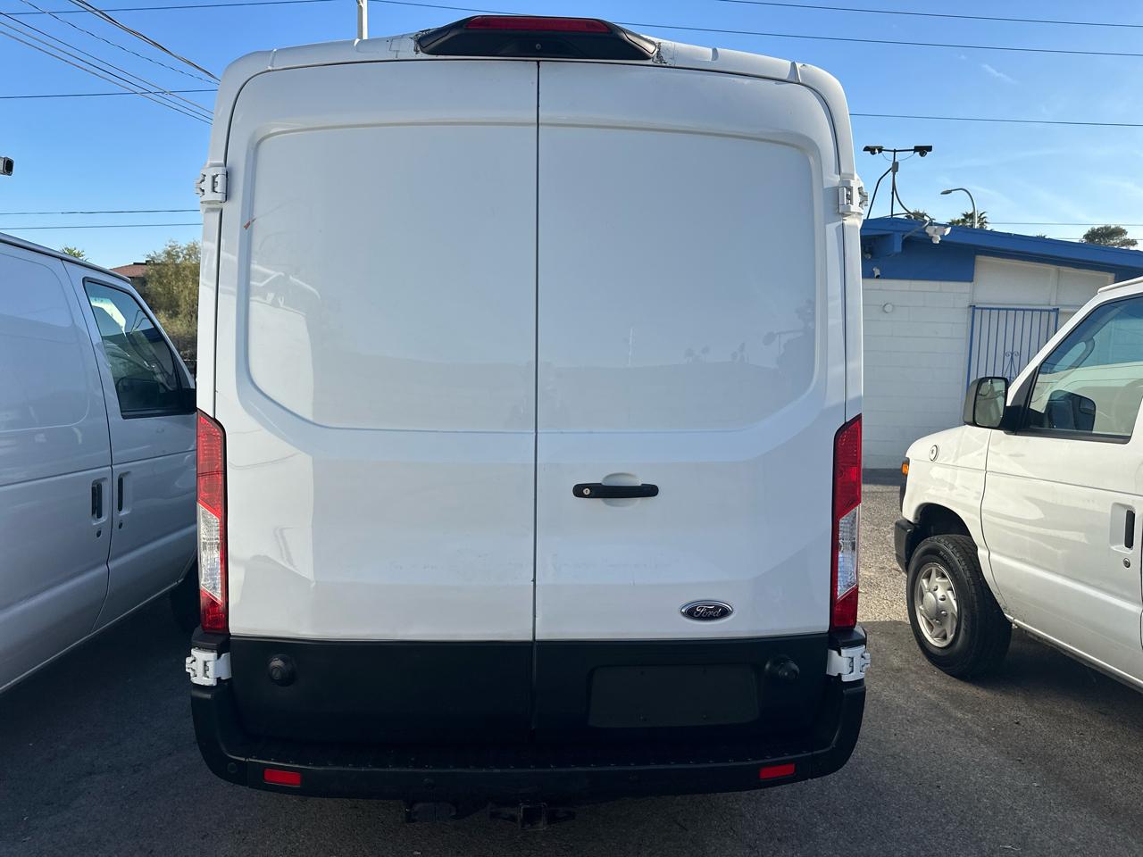 Ford Transit 350 Van Med. Roof w/Sliding Pass. 148-in. WB 2019