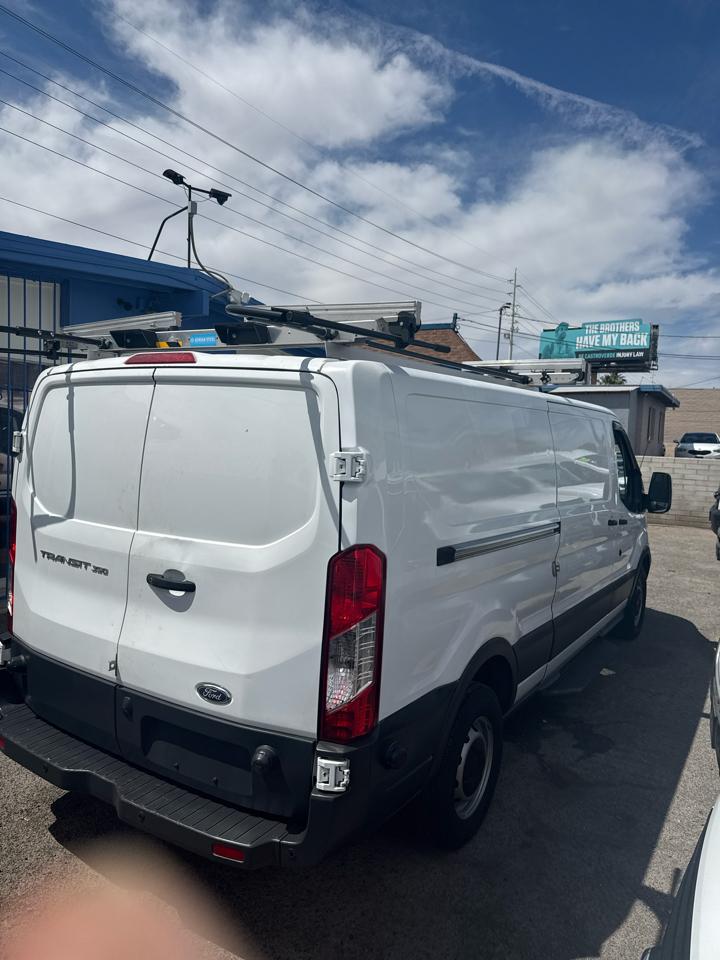 Ford Transit 350 Van Low Roof w/Sliding Pass. 148-in. WB 2018