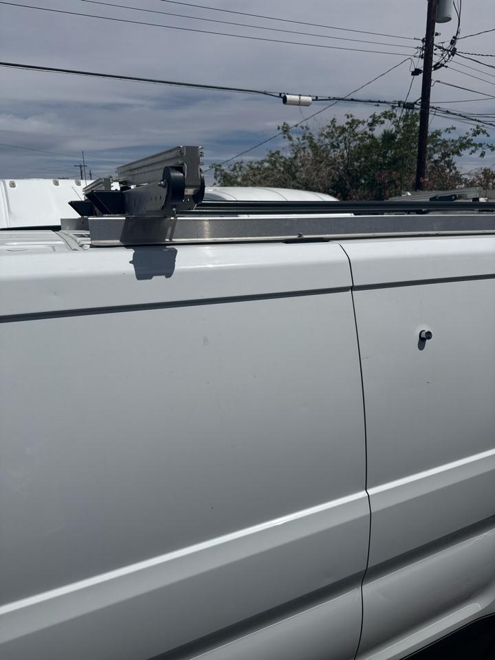 Ford Transit 350 Van Low Roof w/Sliding Pass. 148-in. WB 2018