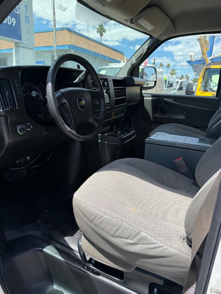 Chevrolet Express 2500 Cargo 2013