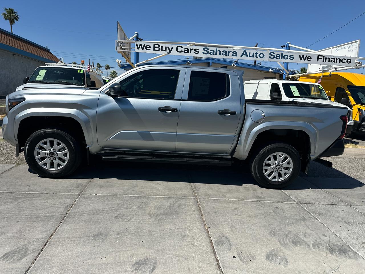 Toyota Tacoma SR Double Cab 2WD 2024